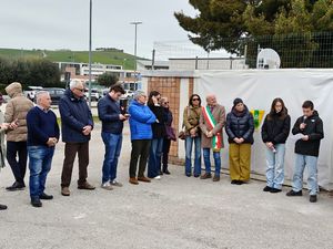 b395ad1a 1afb 4ba1 8c01 fd3a58e94147