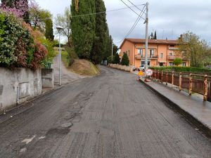 asfalto Via dei Cipressi 2